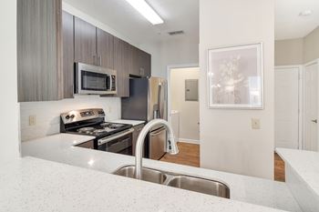 Quartz countertops at Legacy Apartment Homes in Ridgeland, MS