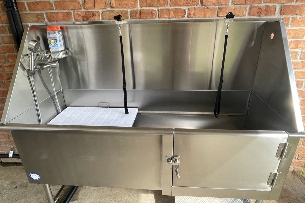 Dog Washing Station at Cumberland Place Apartment Homes, Tyler, TX