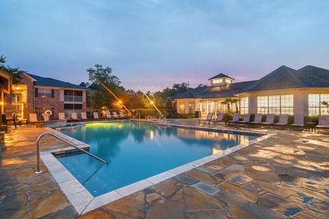 the swimming pool at the resort at governors residence at Ashford Place Apartment Homes, Flowood, MS