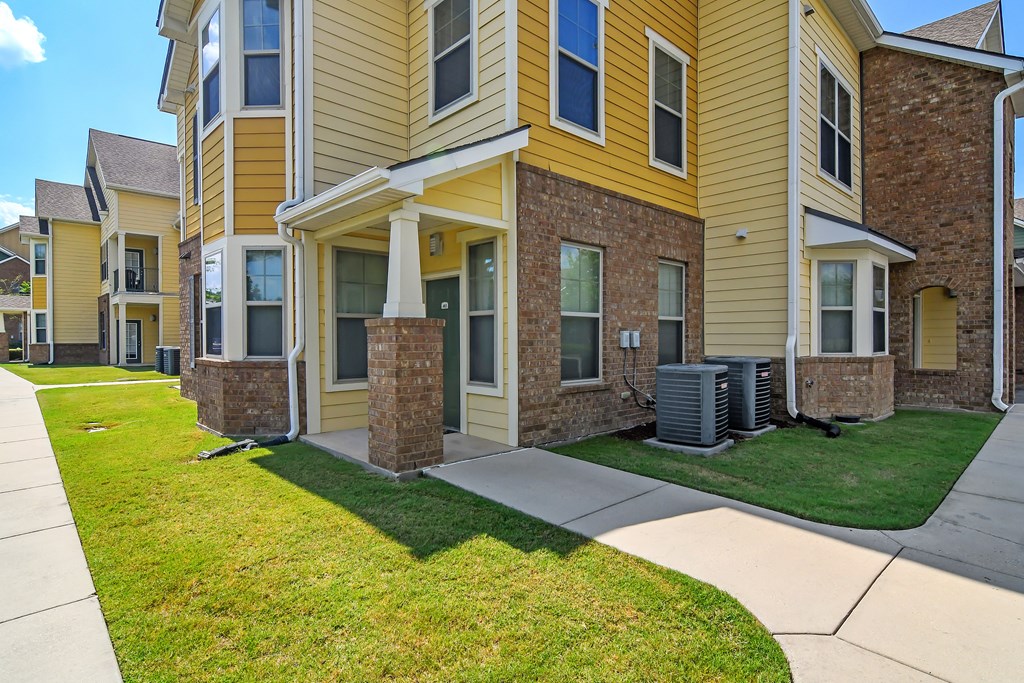 our apartments are located in the heart of the community at Audubon Park Apartment Homes, LA