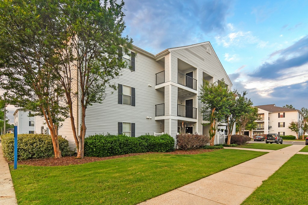 our apartments are located in the heart of a city at Avalon Apartment Homes, Starkville, MS, 39759