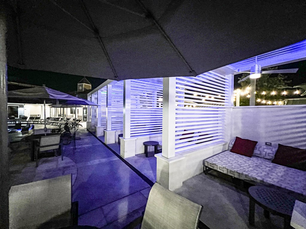 a restaurant or other place to eat at night at Avalon Apartment Homes, Starkville, Mississippi