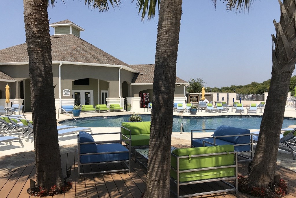 Luxurious Pool Area at Canebrake Apartment Homes, LA, 71115