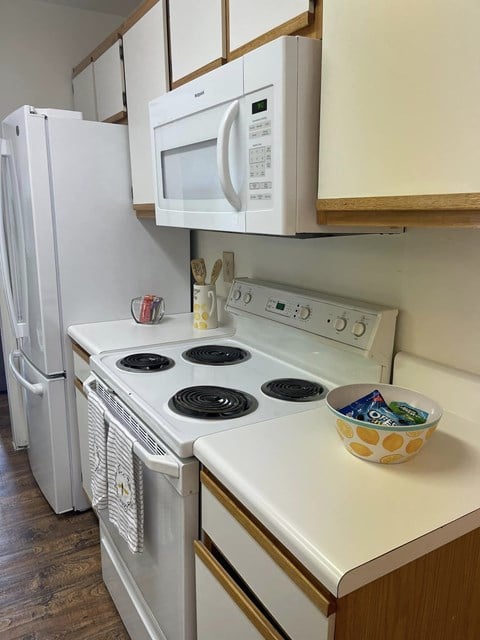 2 bedroom 2 bath Kitchen downstairs at The Plantation Apartment Homes, Mississippi, 38654