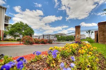 at Summit of Shreveport Apartment Homes, Louisiana