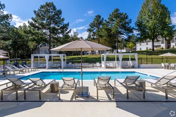 Pool and Cabanas  at Laurelwood Apartment Homes, 39440