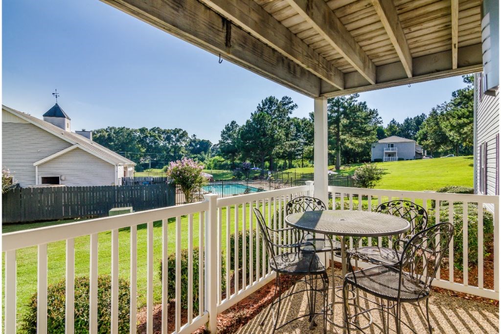 Patio with a View at Laurelwood Apartment Homes, Mississippi, 39440