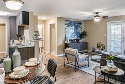 Large Living Room at Parkwest Apartment Homes, 39402