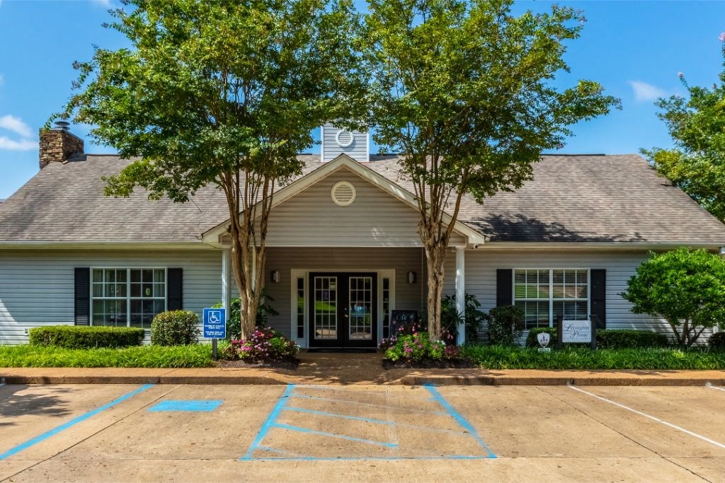 Leasing Office at Lexington Pointe Apartment Homes, Oxford, Mississippi