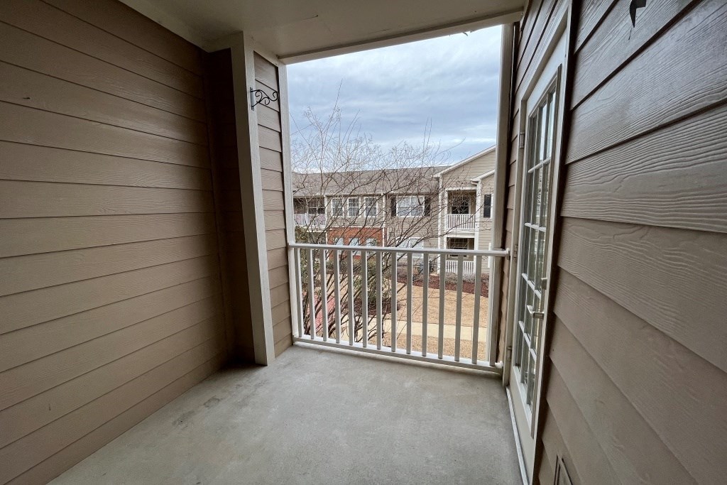 Luxury Balcony at Carlton Park Apartment Homes, Flowood, 39232