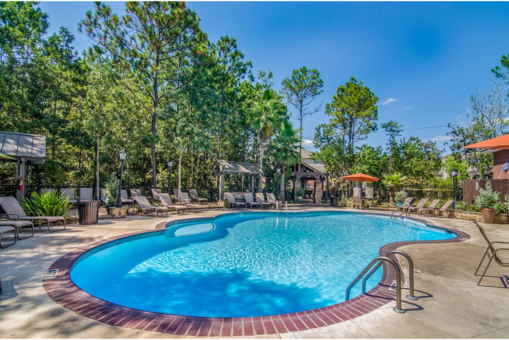 Lagniappe Of Biloxi Apartment Homes, 831 Cedar Lake Rd., Biloxi, MS