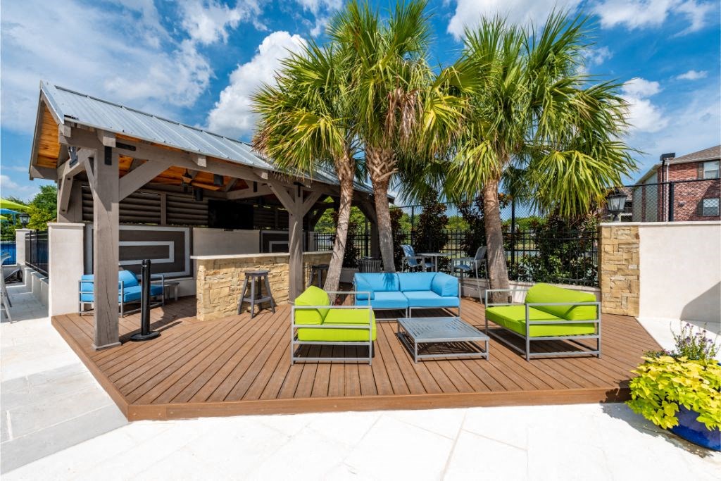 Beautiful Poolside Area at Canebrake Apartment Homes, Shreveport, LA