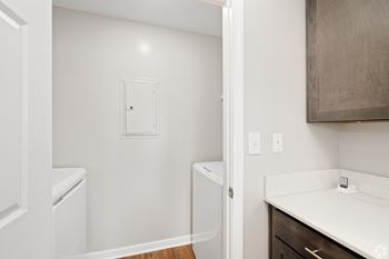 Laundry room at Reserve at Park Place Apartments, Hattiesburg, MS