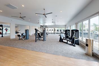 Gym at Reserve at Park Place Apartments, Hattiesburg, MS