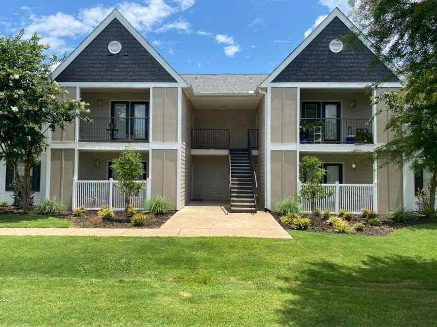 Beautiful Apartment Exterior at Reserve of Bossier City Apartment Homes, Bossier City, LA, 71111