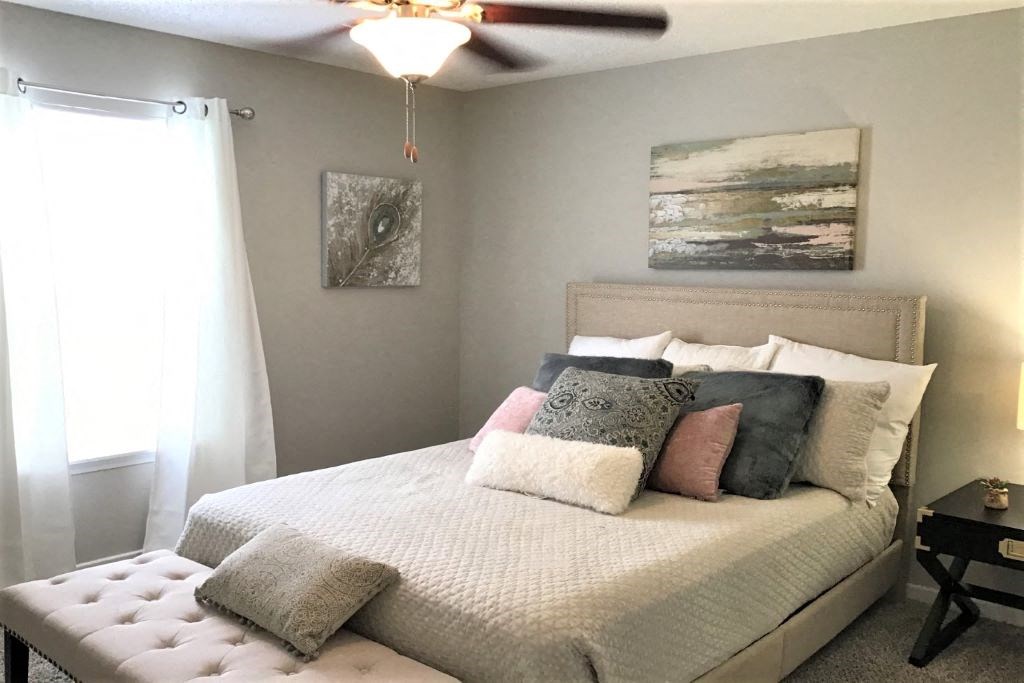 Guest Bedroom with a View  at Laurelwood Apartment Homes, 39440