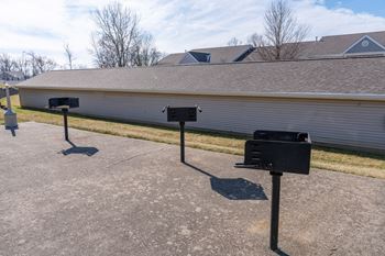 Community Grilling Pad