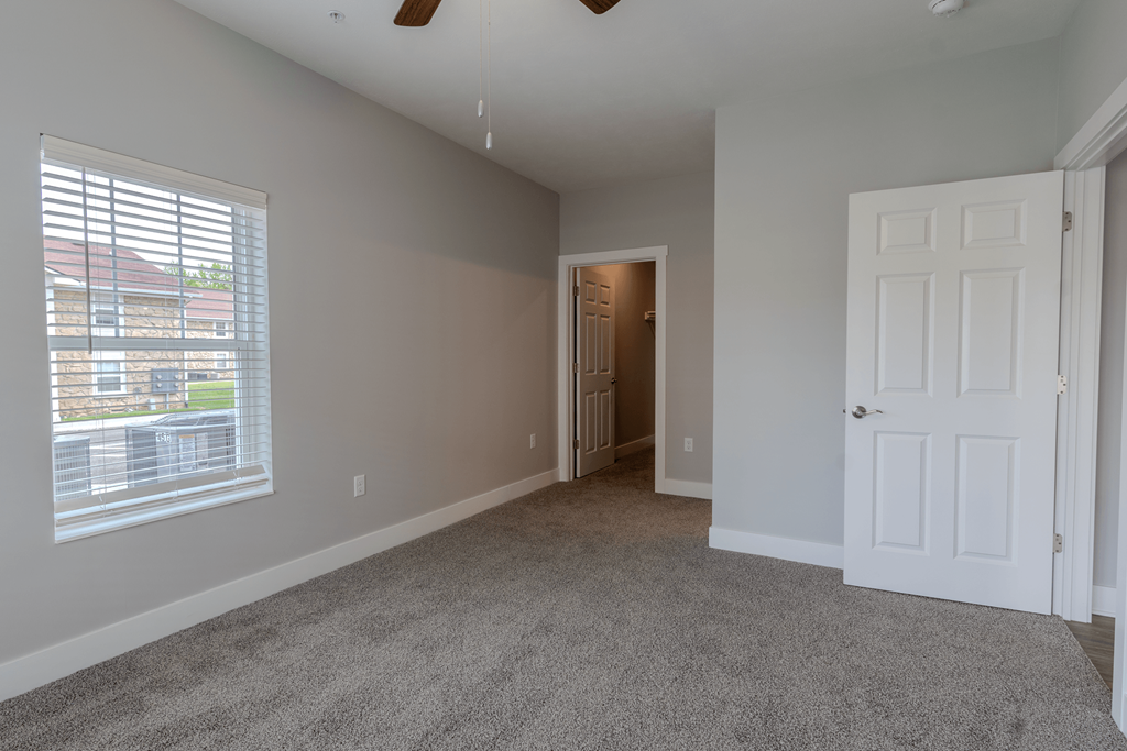 Vacant Bedroom at The Village at Sandstone Apartments, Indiana, 46142