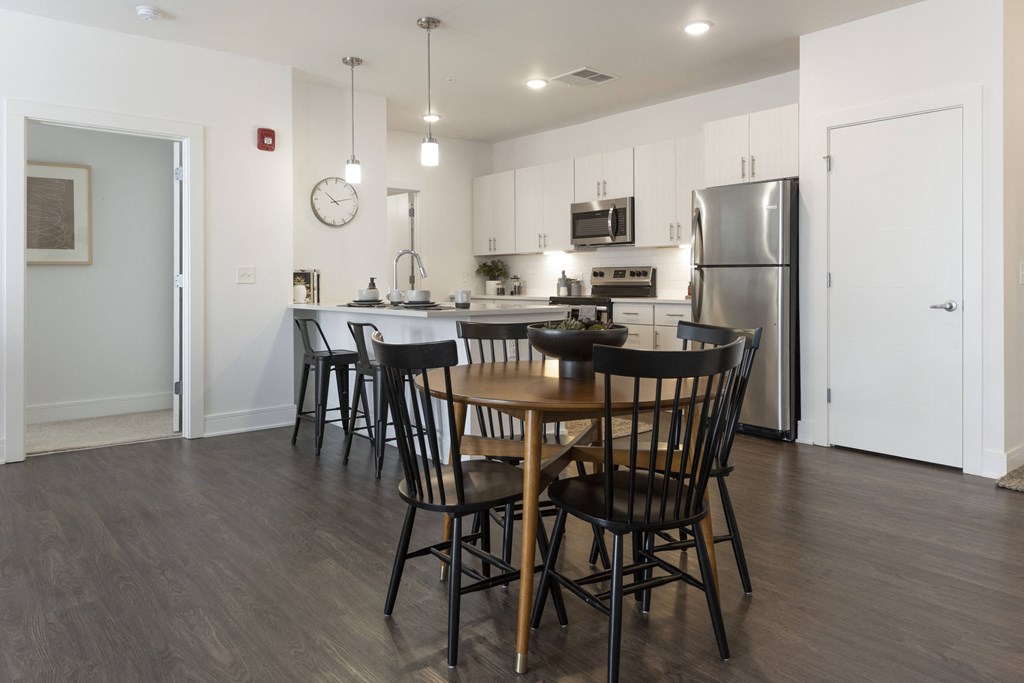 Dining Dining at The Whit Apartments, Indiana, 46204