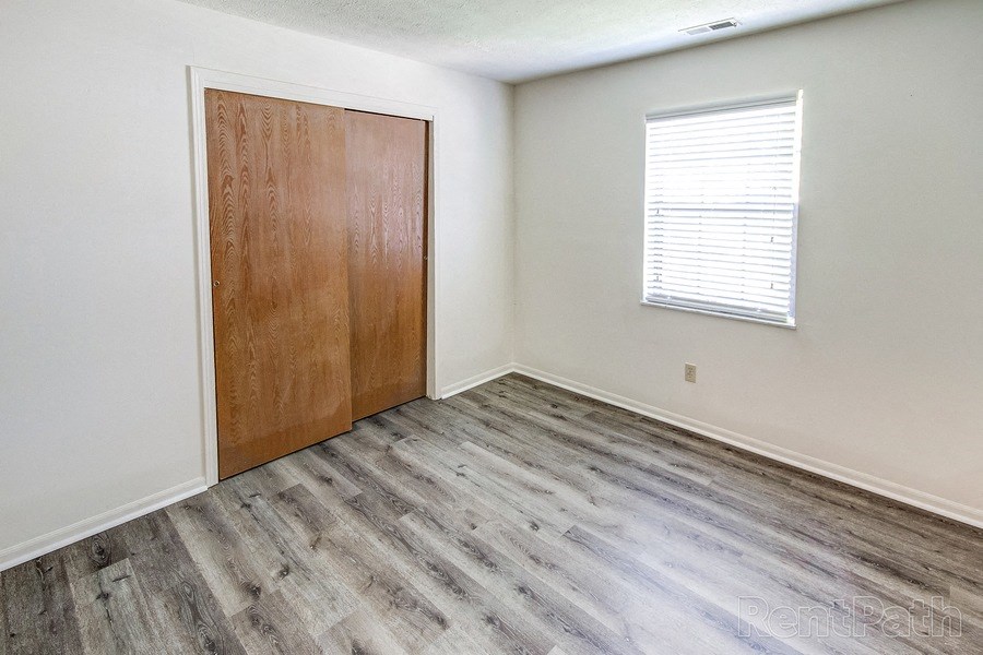 Wood Floor Living Room at Sandstone Court Apartments, Indiana, 46142
