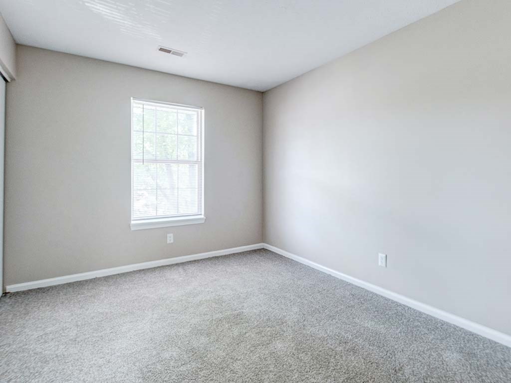 Expansive Windows at HUB of New Albany, New Albany, 47150