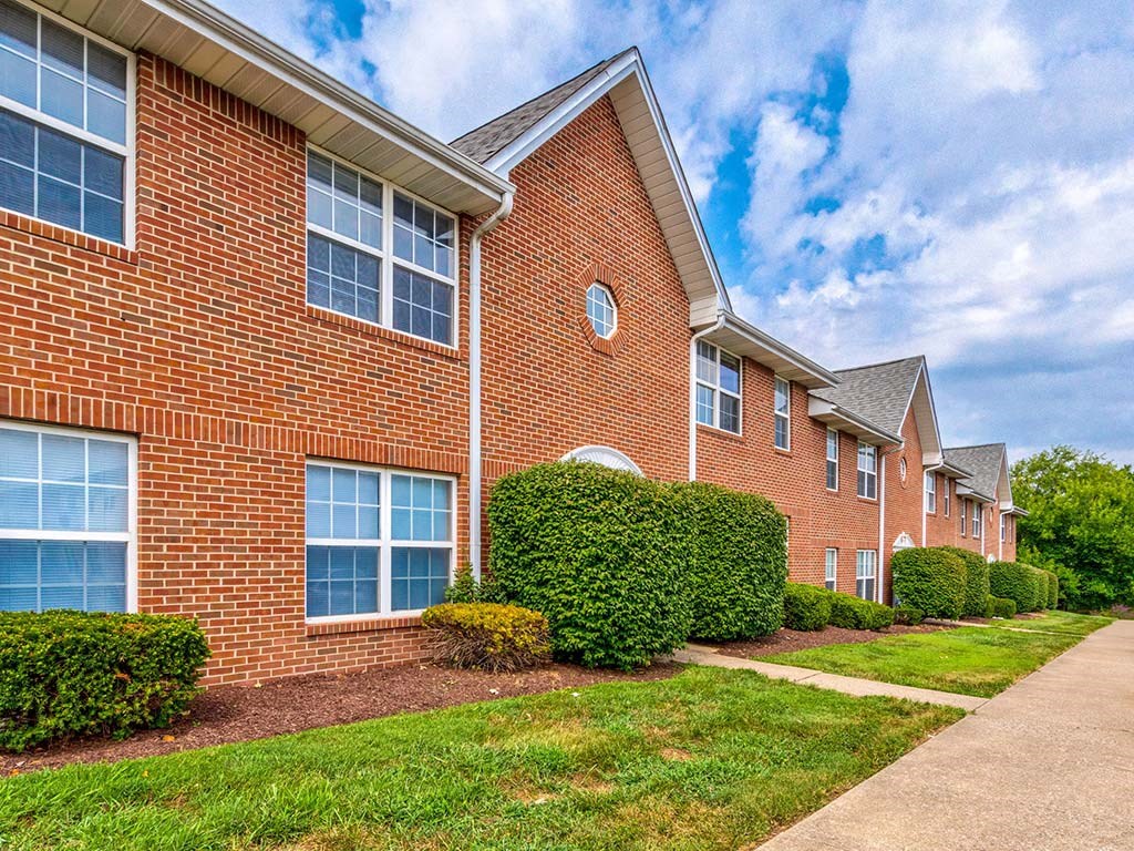 Exterior at HUB of New Albany, New Albany