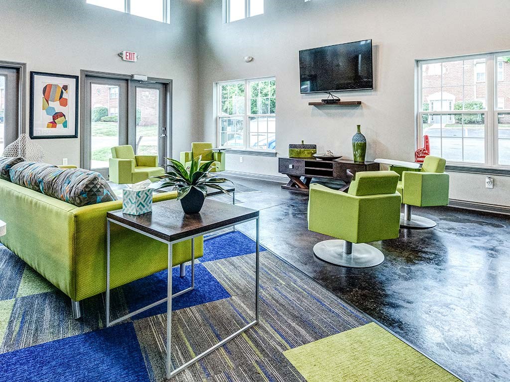 Modern on-site leasing office at HUB of New Albany, New Albany, IN