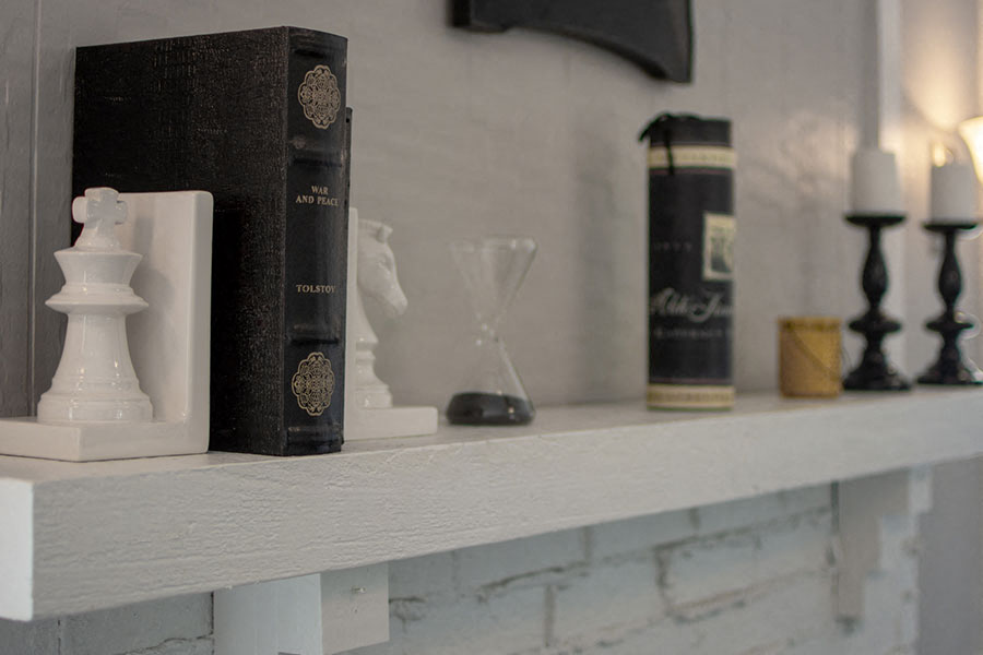 Book Rack at Lake Camelot Apartments, Indianapolis, IN