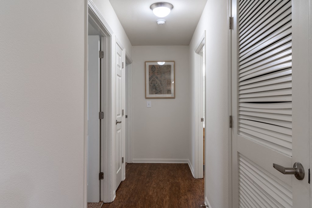 Wide hallways at Barton Farms in Greenwood, IN 46143