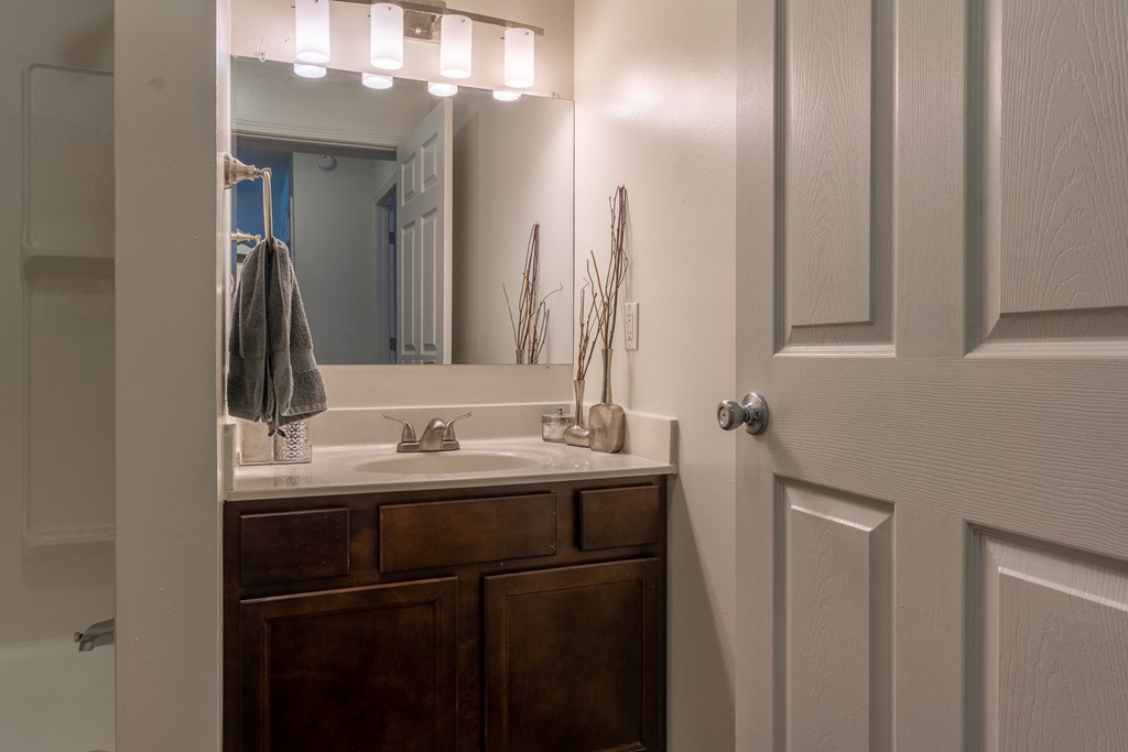 Bathroom With Modern Lighting at Hamilton Square Apartments, Indiana, 46074