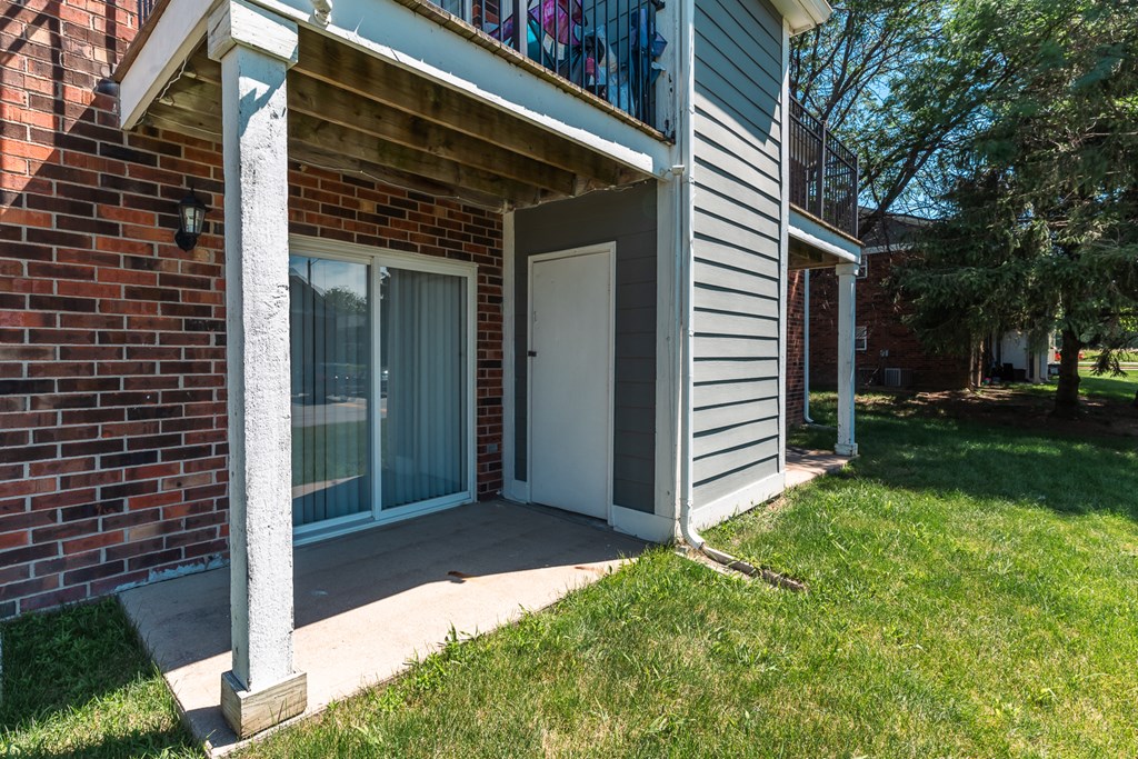Backyard Space at Hamilton Square Apartments, Westfield, Indiana
