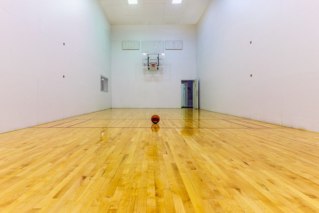 Indoor Basketball Court at Walnut Creek Apartments, Kokomo, Indiana