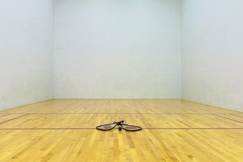 Racquetball at Walnut Creek Apartments, Indiana