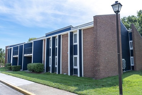Property Exterior at Crestview at Louisville Apartments, Louisville, KY
