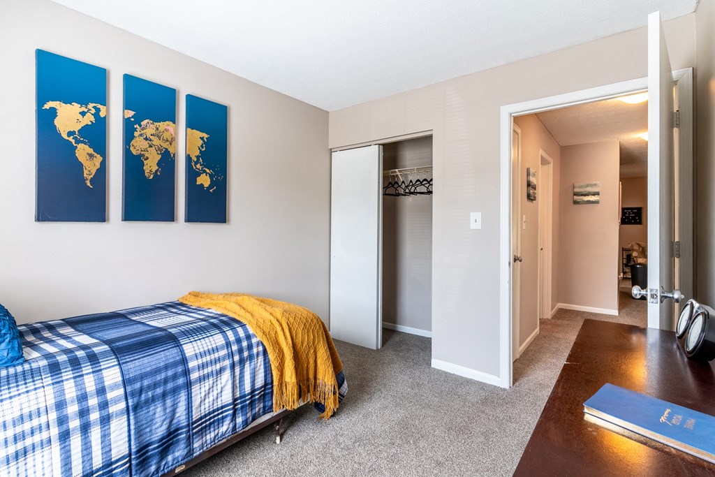 Bedroom With Closet at HUB of New Albany Apartments, New Albany, Indiana