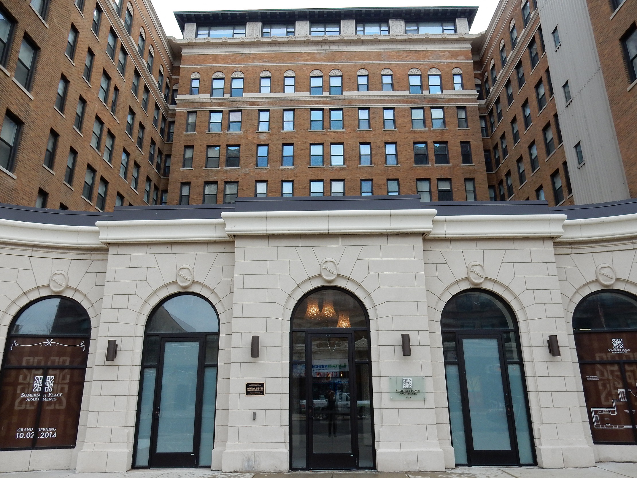 Perfect Evening Spot at Somerset Place Apartments, Chicago, Illinois