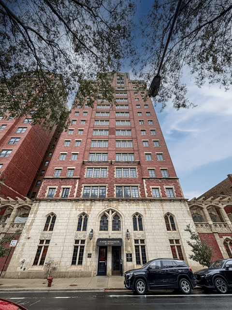 Park Heights By The Lake Apartments