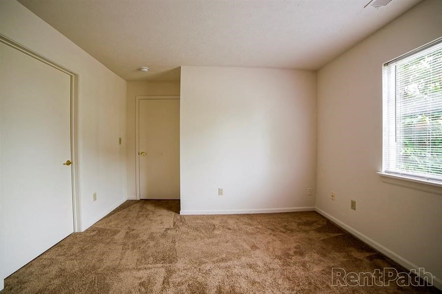 Hardwood Flooring at Creekside Square Apartments, Indianapolis, Indiana