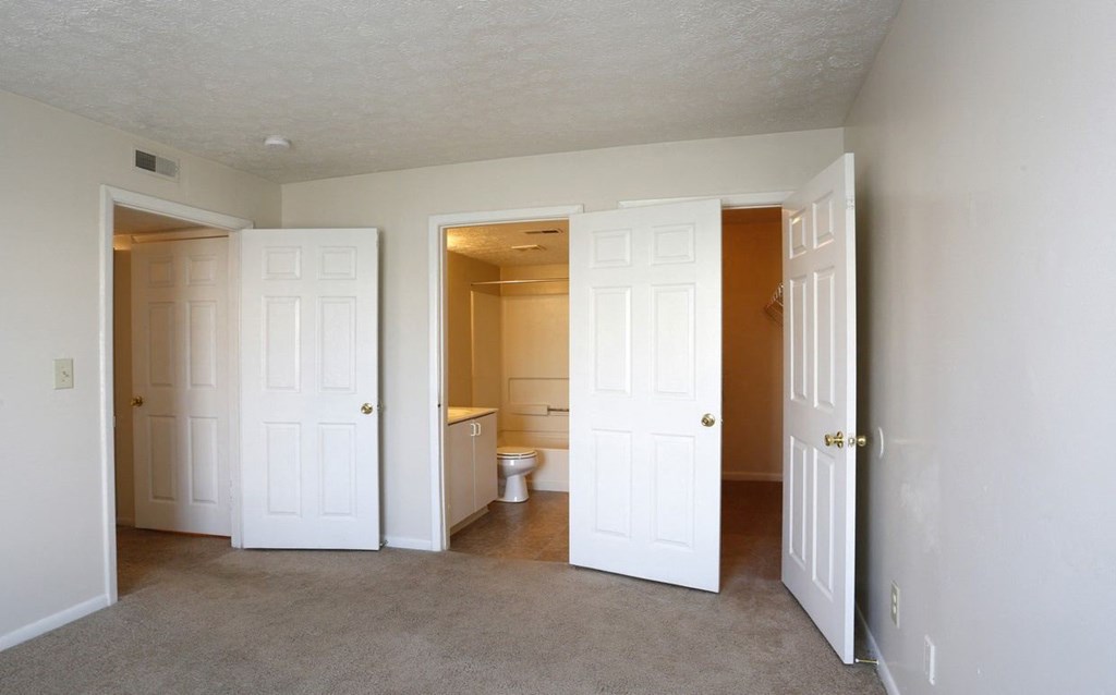 Large Closets In Bedrooms at Meadow View Apartments and Townhomes, Springboro, OH