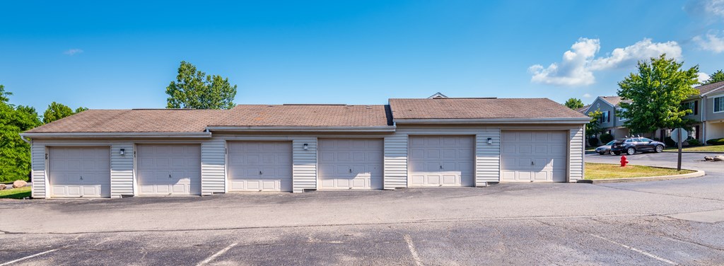 Garages Available at Meadow View Apartments and Townhomes, Springboro, 45066