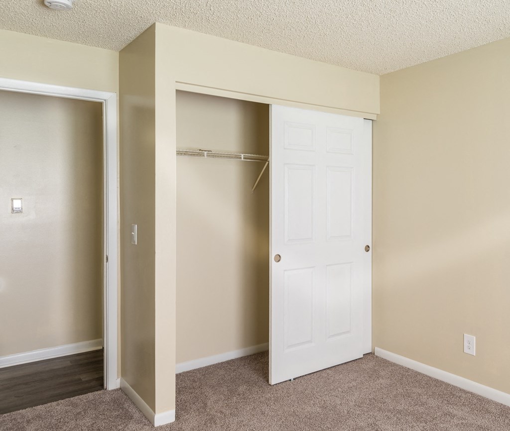 Closets In Bedroom at Meadow View Apartments and Townhomes, Ohio