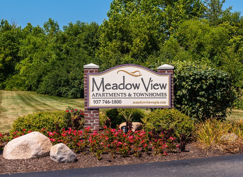 Property Signage at Meadow View Apartments and Townhomes, Springboro, Ohio