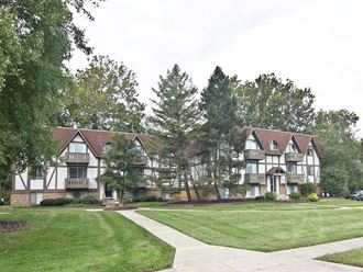 Lush Green Outdoors Lush Green Outdoors at Camelot East Apartments, Ohio, 45014