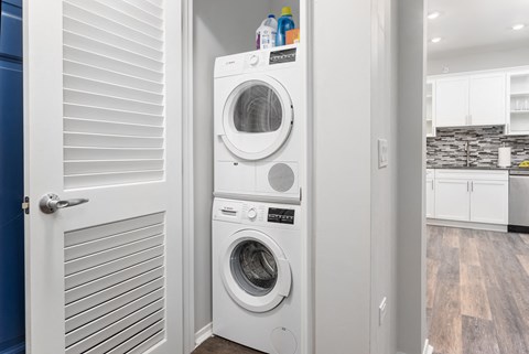 Park Heights By The Lake Apartments