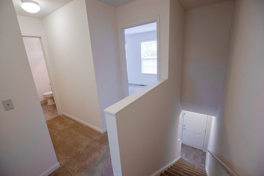 Hallway Area at Walnut Creek Apartments, Kokomo, IN, 46902