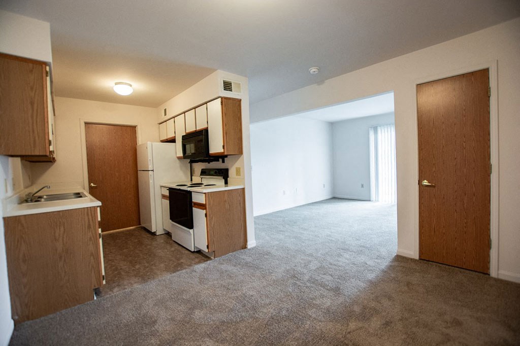 Kitchen Unit at Walnut Creek Apartments, Indiana