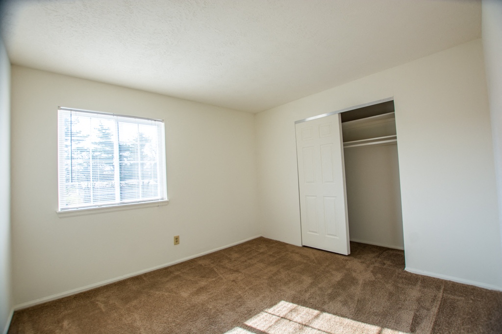 Spacious Bedroom With Closet at Waterstone Place Apartments, Indiana, 46229