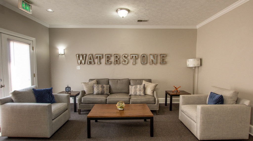 Comfortable Apartments at Waterstone Place Apartments, Indianapolis, IN