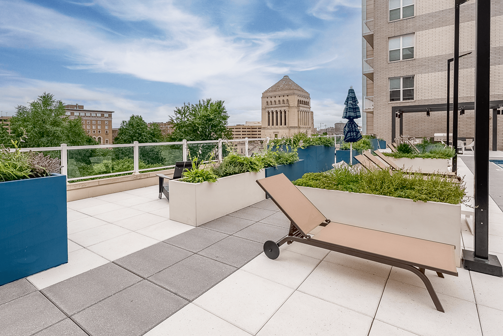 Rooftop Patio at The Whit Apartments, Indiana, 46204