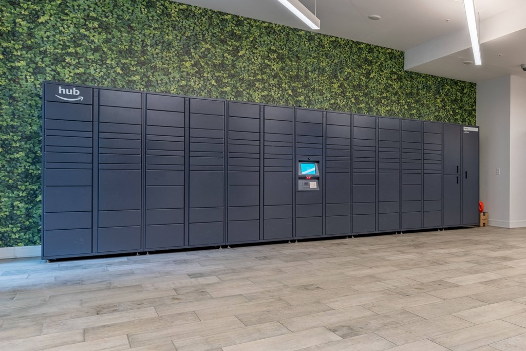 Amazon HUB Parcel Lockers at The Whit Apartments, Indiana, 46204